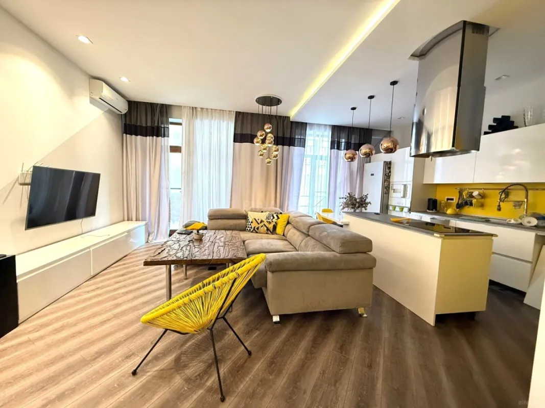 Kirayə verilir 3 otaqlı mənzil 100 m²