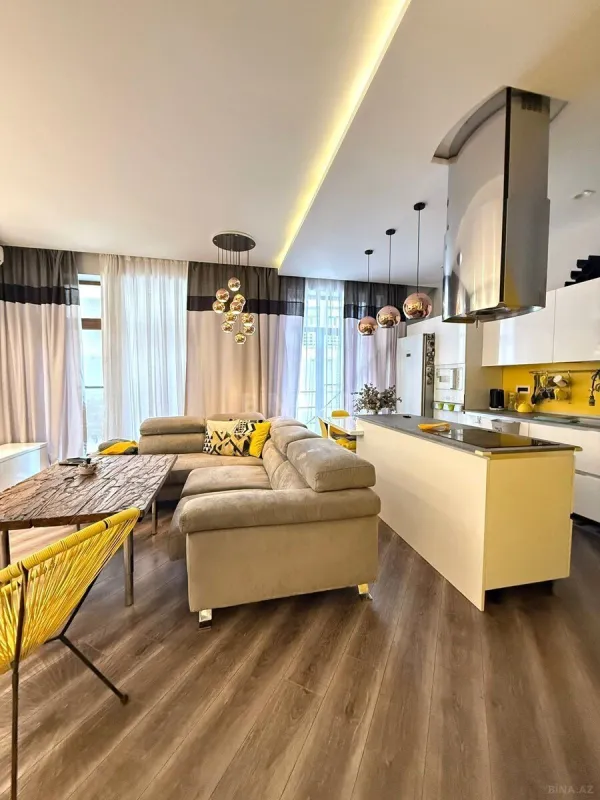 Kirayə verilir 3 otaqlı mənzil 100 m²