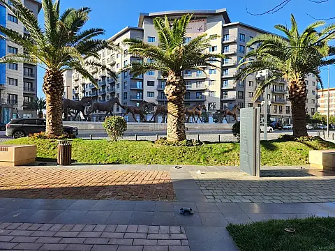Kirayə verilir 3 otaqlı mənzil 140 m²