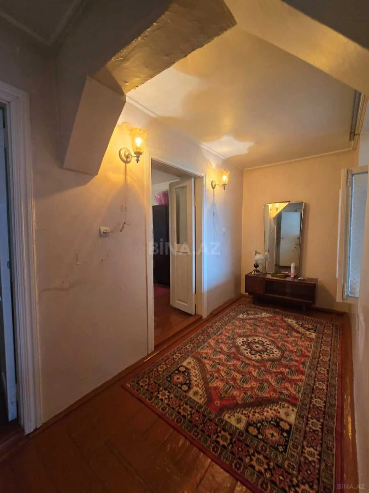 Satılır 6 otaqlı həyət evi 120 m²