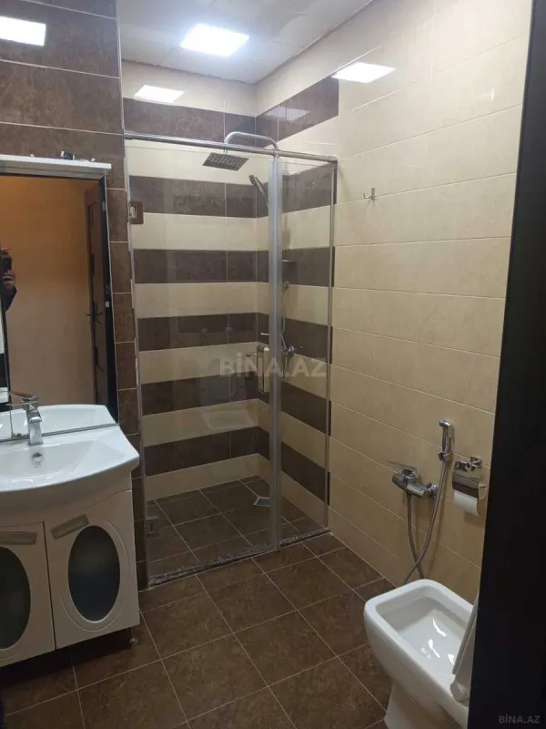 Kirayə verilir 2 otaqlı mənzil 60 m²
