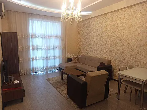 Kirayə verilir 2 otaqlı mənzil 60 m²