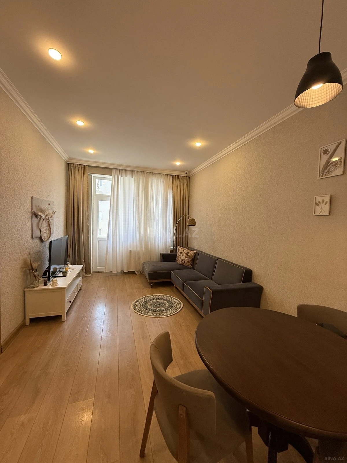 Satılır 2 otaqlı mənzil 55 m²