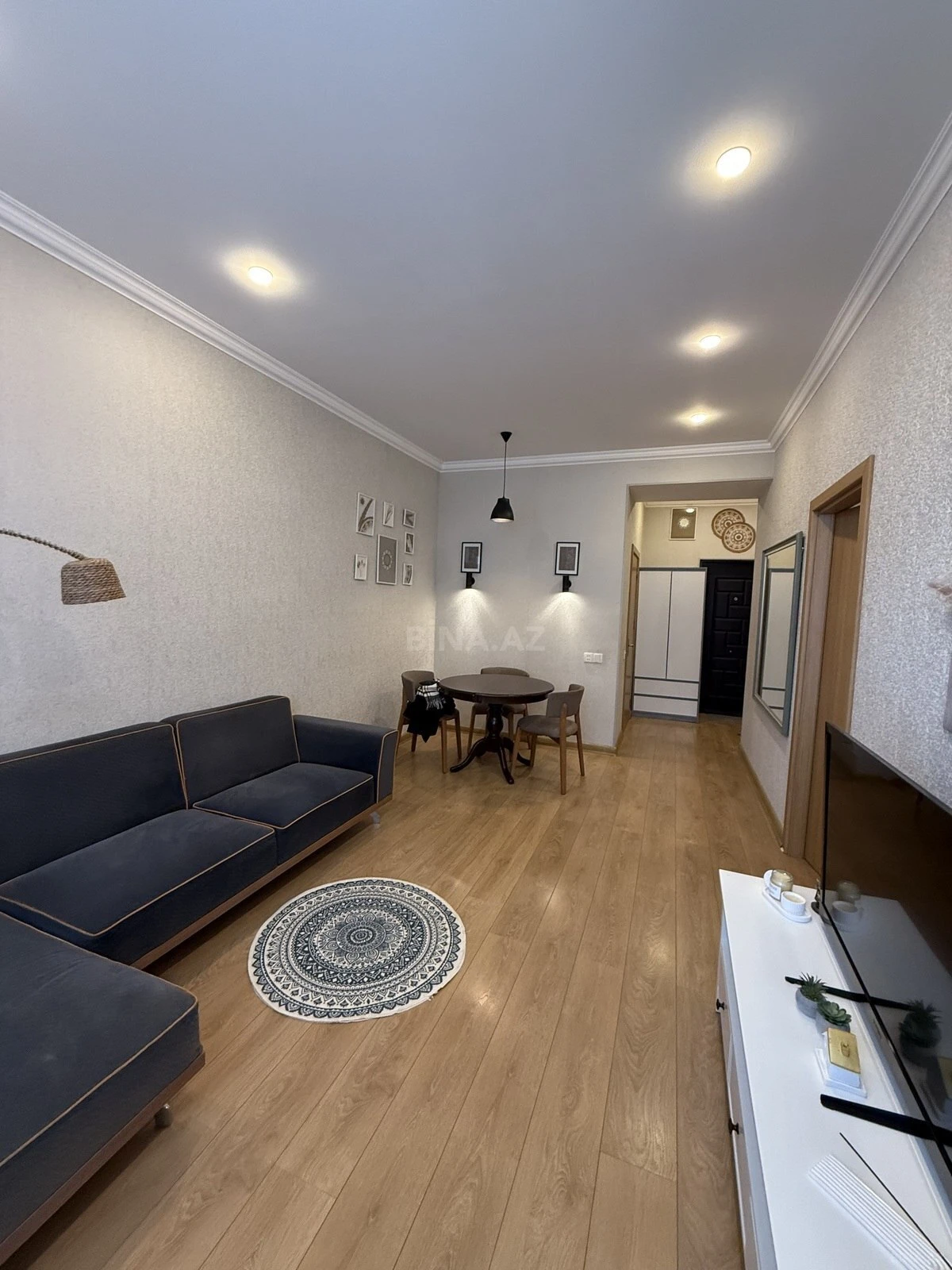 Satılır 2 otaqlı mənzil 55 m²