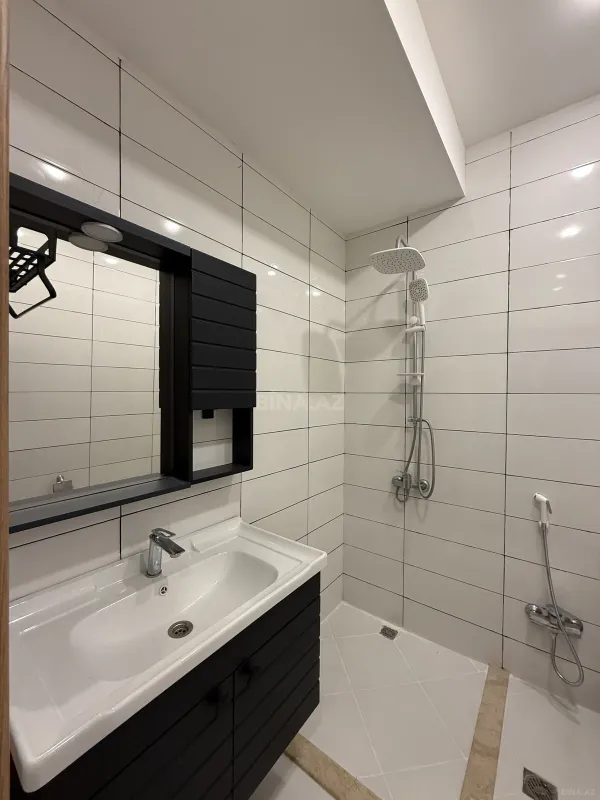 Satılır 2 otaqlı mənzil 55 m²