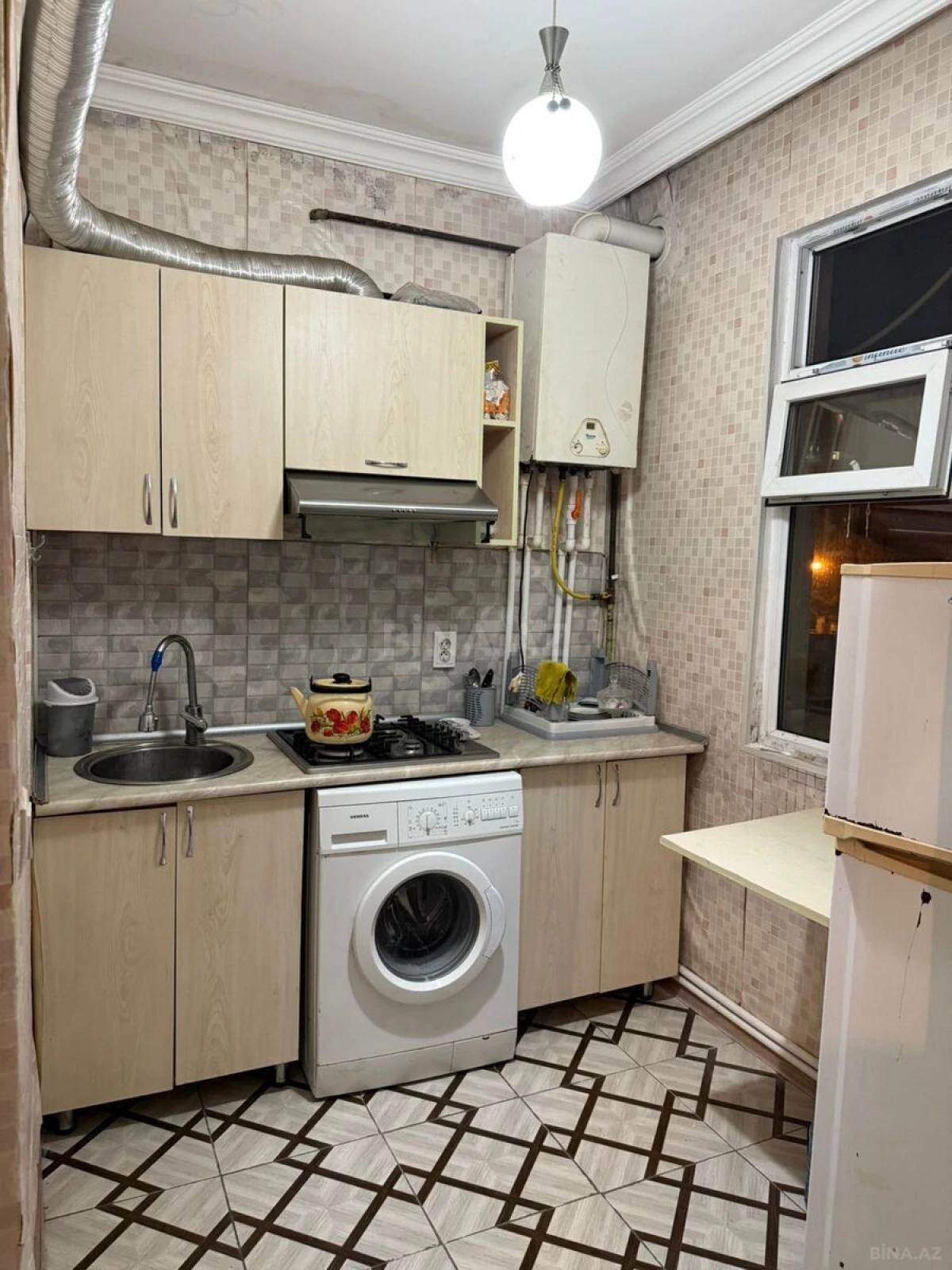 Kirayə verilir 2 otaqlı mənzil 65 m²