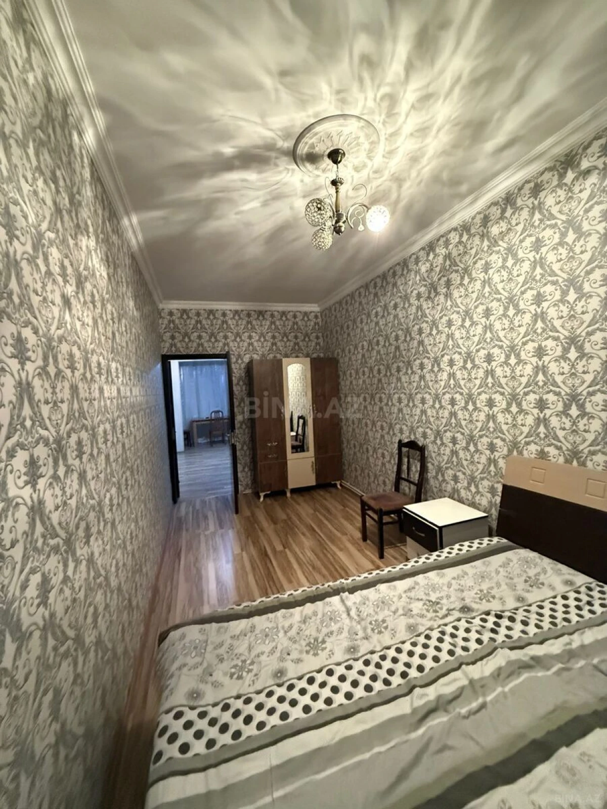 Kirayə verilir 2 otaqlı mənzil 65 m²