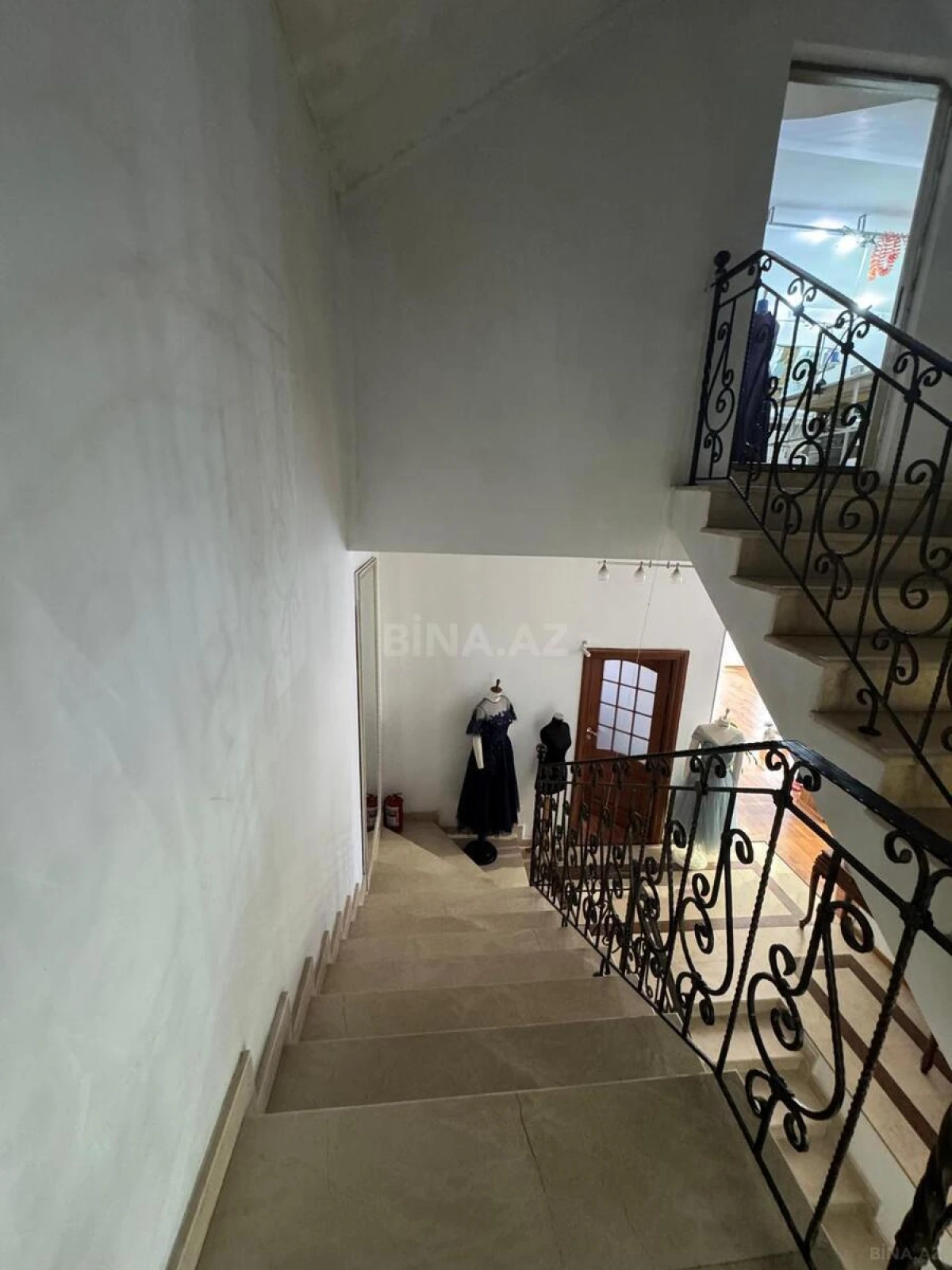 Kirayə verilir obyekt 350 m²