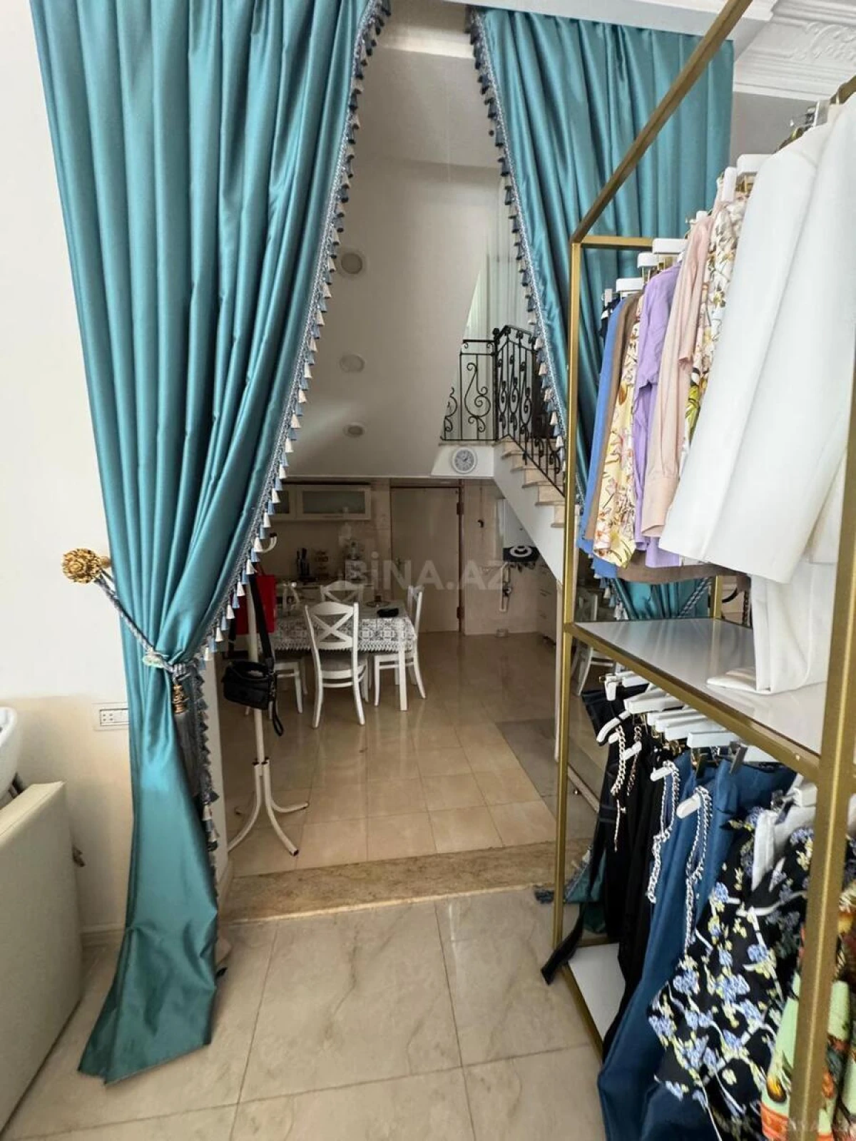 Kirayə verilir obyekt 350 m²