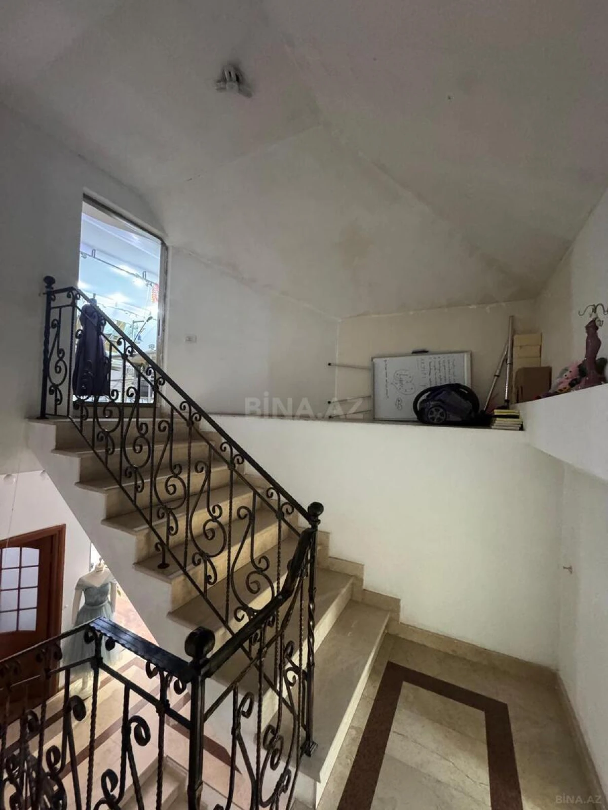 Kirayə verilir obyekt 350 m²