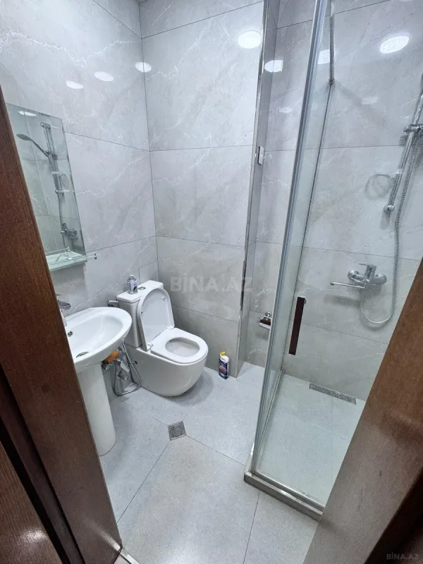 Satılır 2 otaqlı mənzil 88 m²