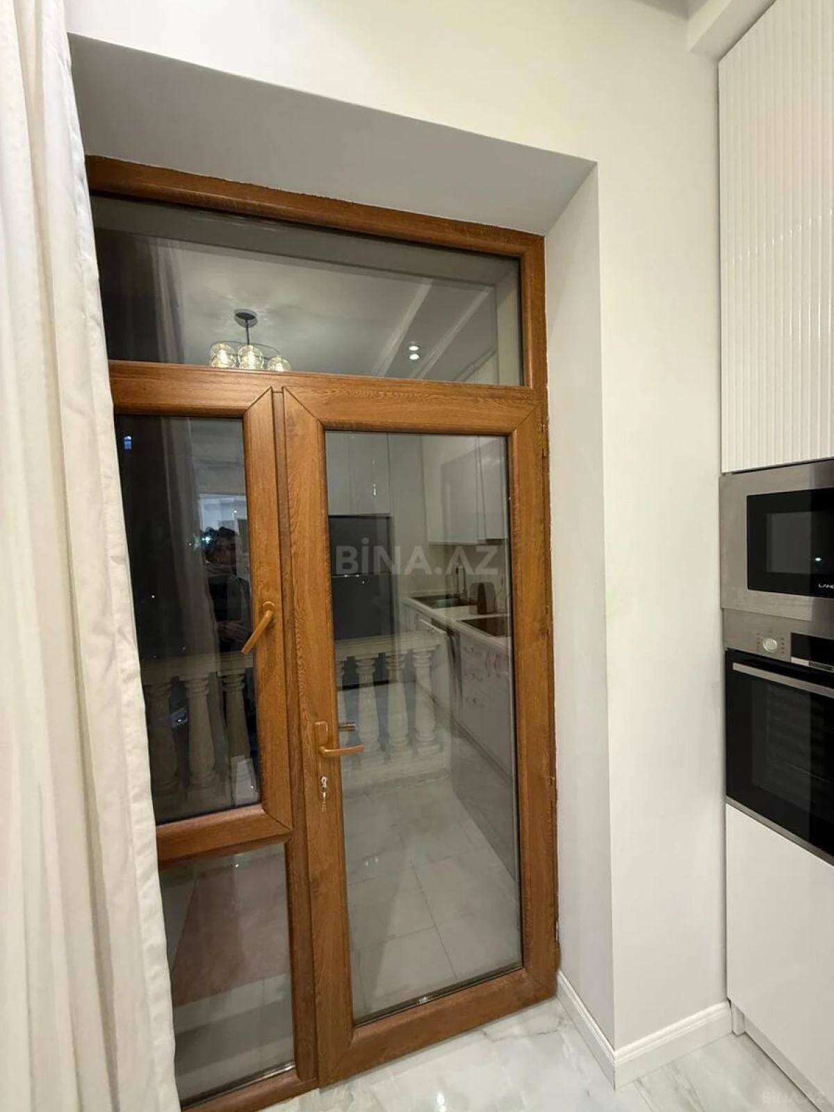 Kirayə verilir 3 otaqlı mənzil 130 m²