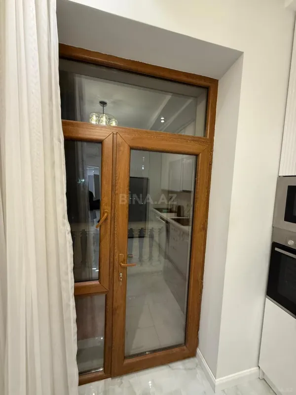 Kirayə verilir 3 otaqlı mənzil 130 m²