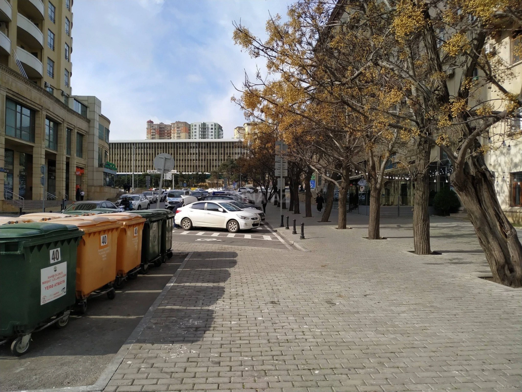 Satılır 2 otaqlı mənzil 60 m²