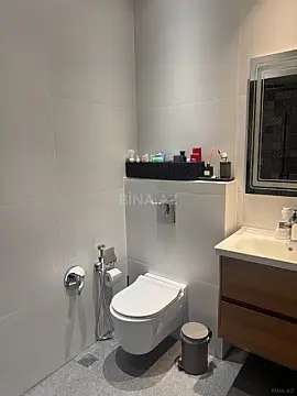 Satılır 2 otaqlı mənzil 83 m²