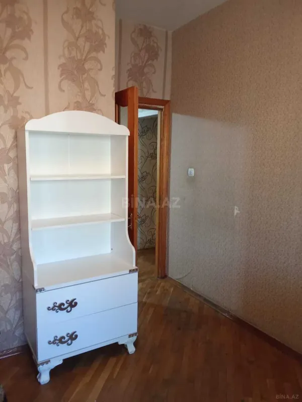 Kirayə verilir 4 otaqlı mənzil 110 m²