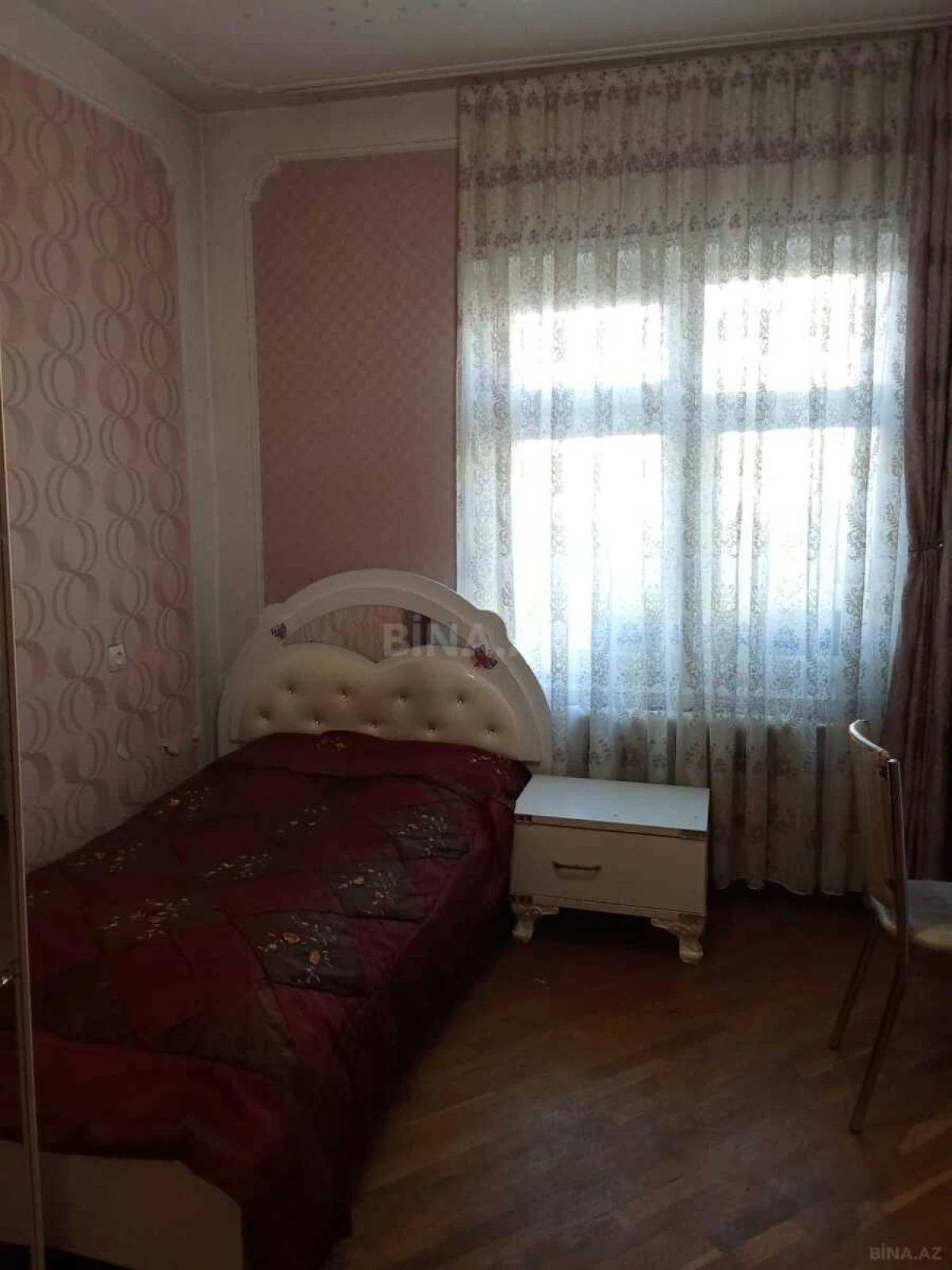 Kirayə verilir 4 otaqlı mənzil 110 m²