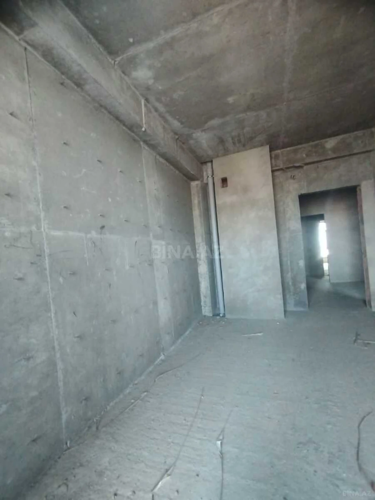 Satılır 3 otaqlı mənzil 155 m²