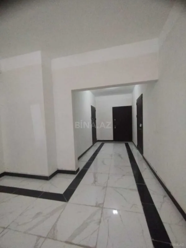 Satılır 3 otaqlı mənzil 155 m²