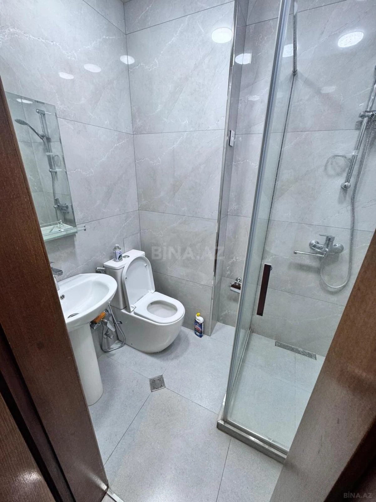 Satılır 2 otaqlı mənzil 88 m²