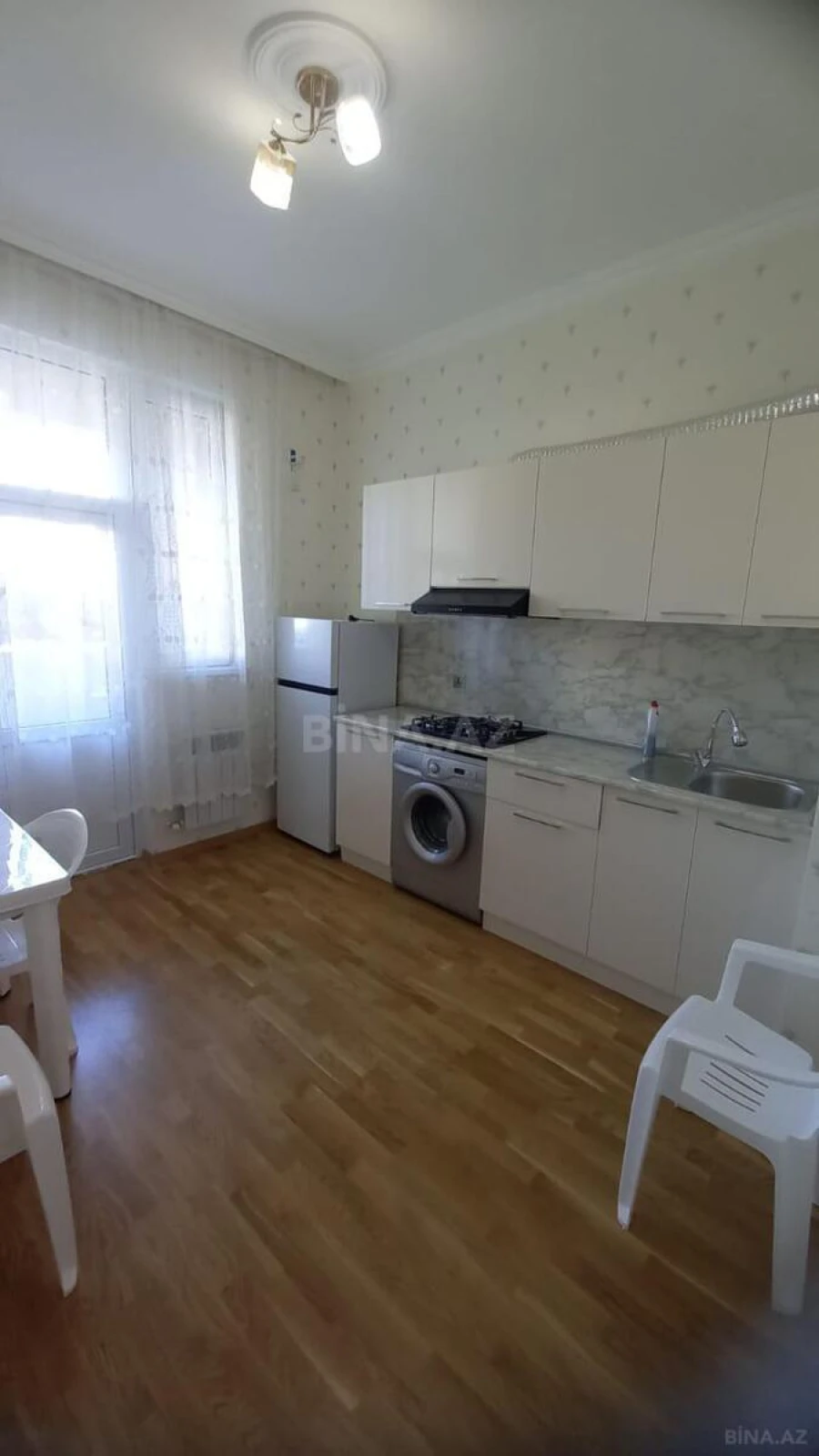 Kirayə verilir 2 otaqlı mənzil 55 m²