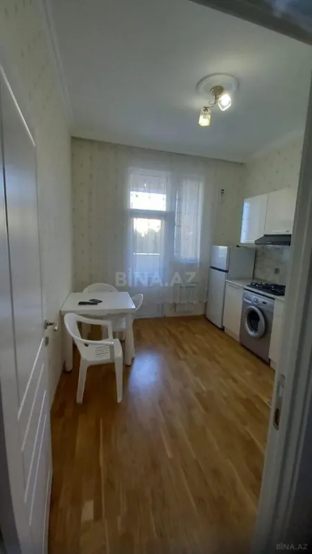 Kirayə verilir 2 otaqlı mənzil 55 m²
