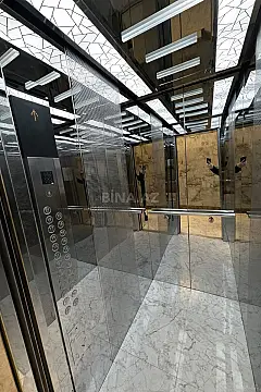 Satılır 4 otaqlı mənzil 165 m²