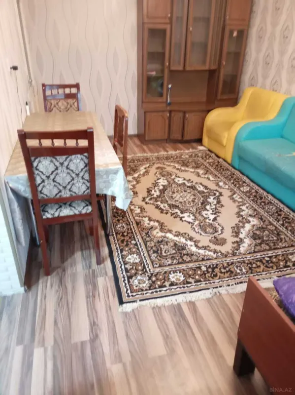 Kirayə verilir 2 otaqlı mənzil 60 m²