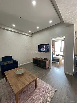 Kirayə verilir 2 otaqlı mənzil 70 m²