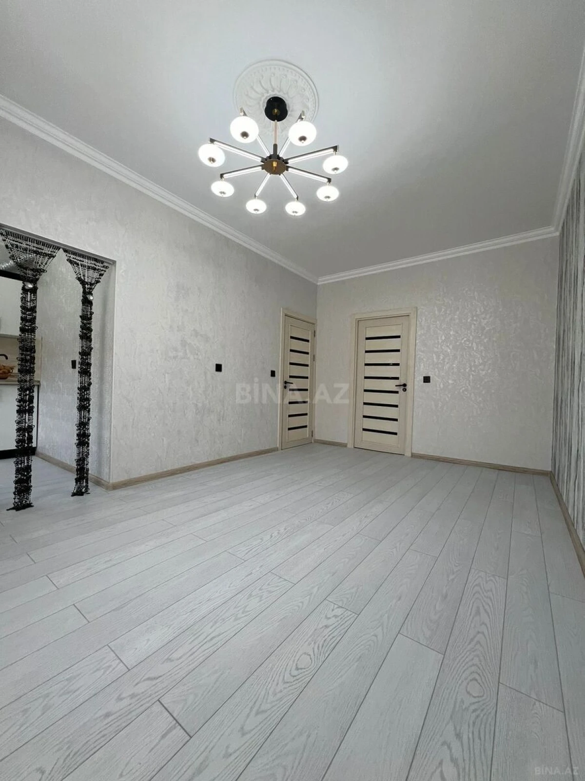 Satılır 2 otaqlı mənzil 60 m²