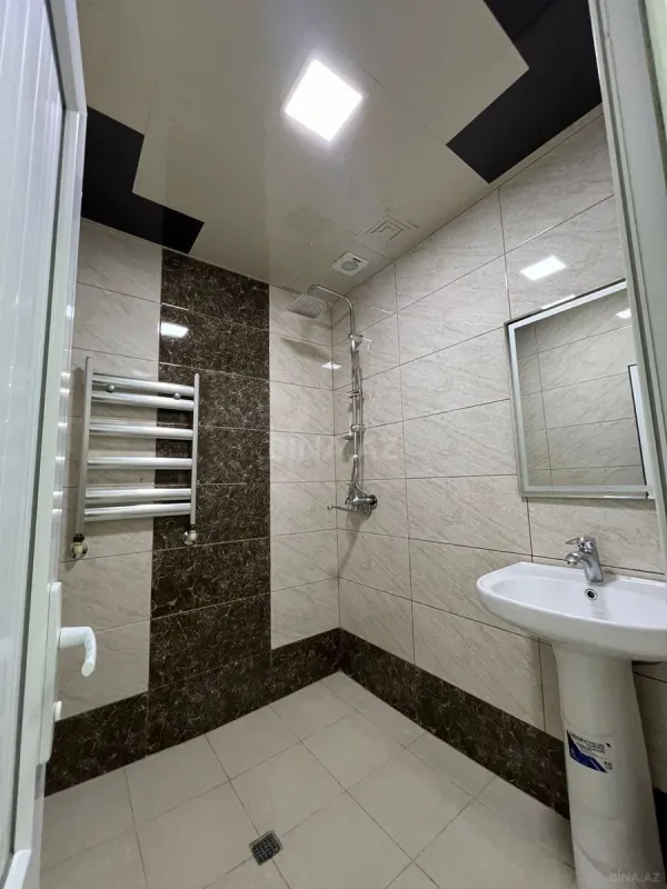 Satılır 2 otaqlı mənzil 60 m²