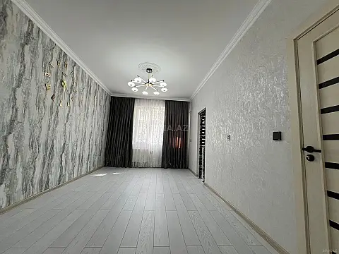 Satılır 2 otaqlı mənzil 60 m² — Bakı, Memar Əcəmi yanı 2 otaq 60.00 m²