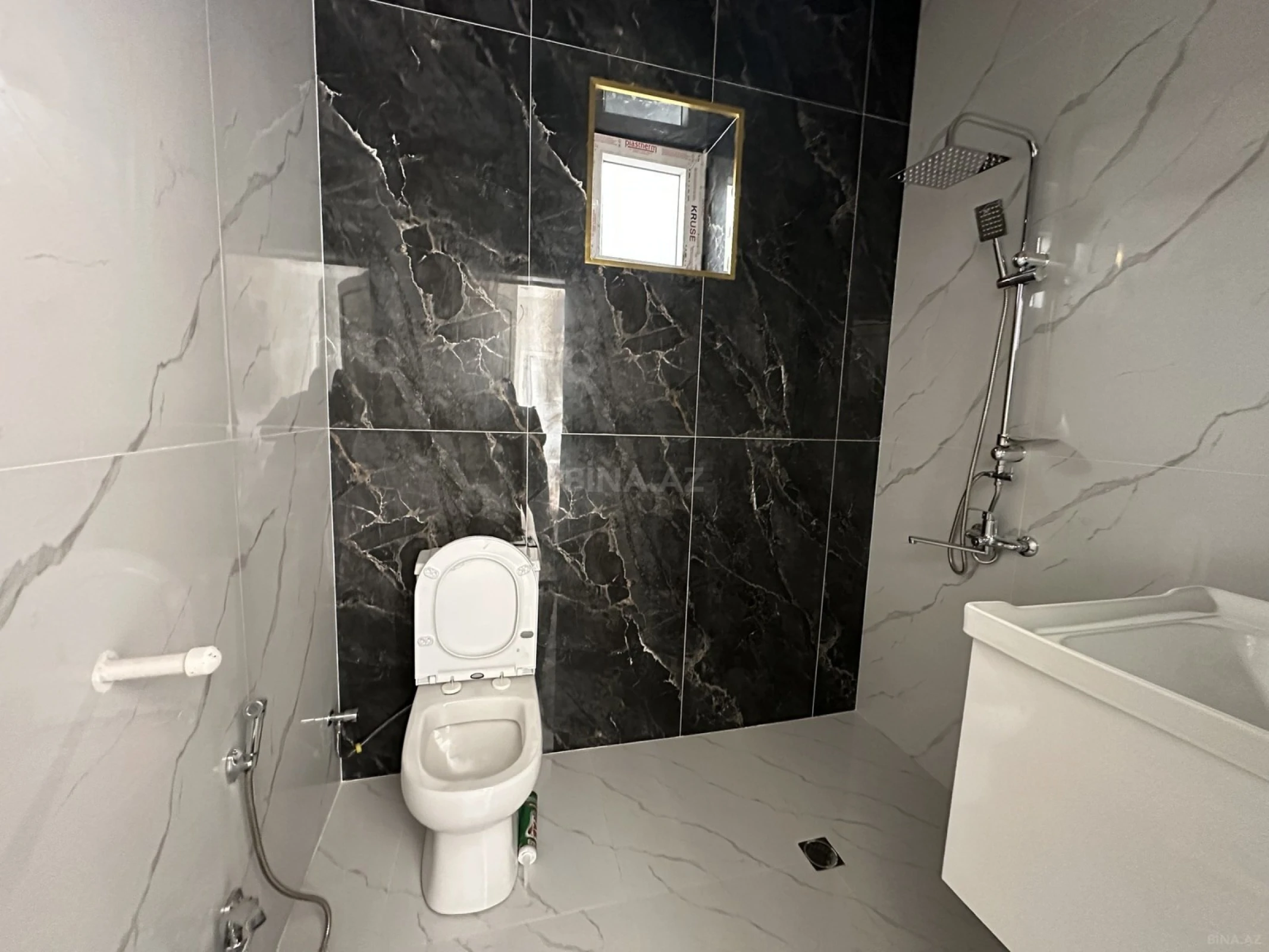 Satılır 3 otaqlı həyət evi 85 m²