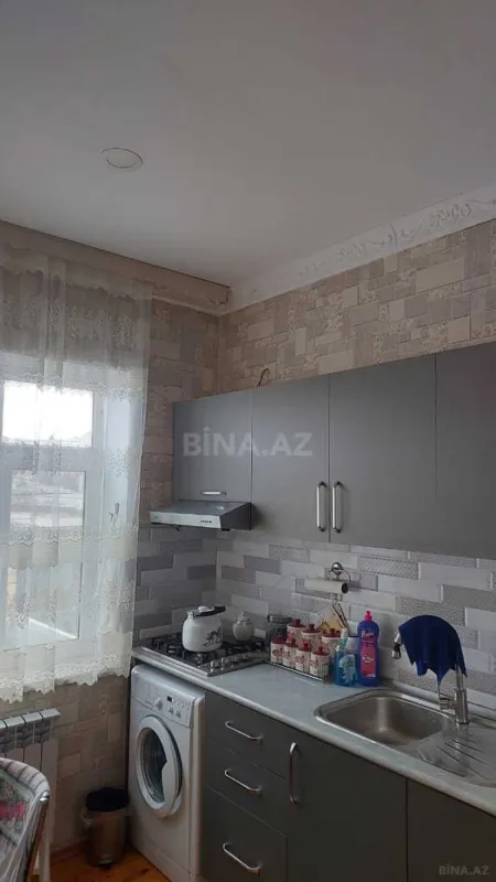 Satılır 6 otaqlı həyət evi 130 m²