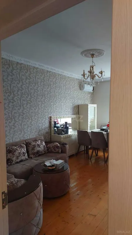Satılır 6 otaqlı həyət evi 130 m²
