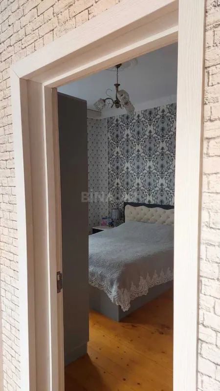 Satılır 6 otaqlı həyət evi 130 m²