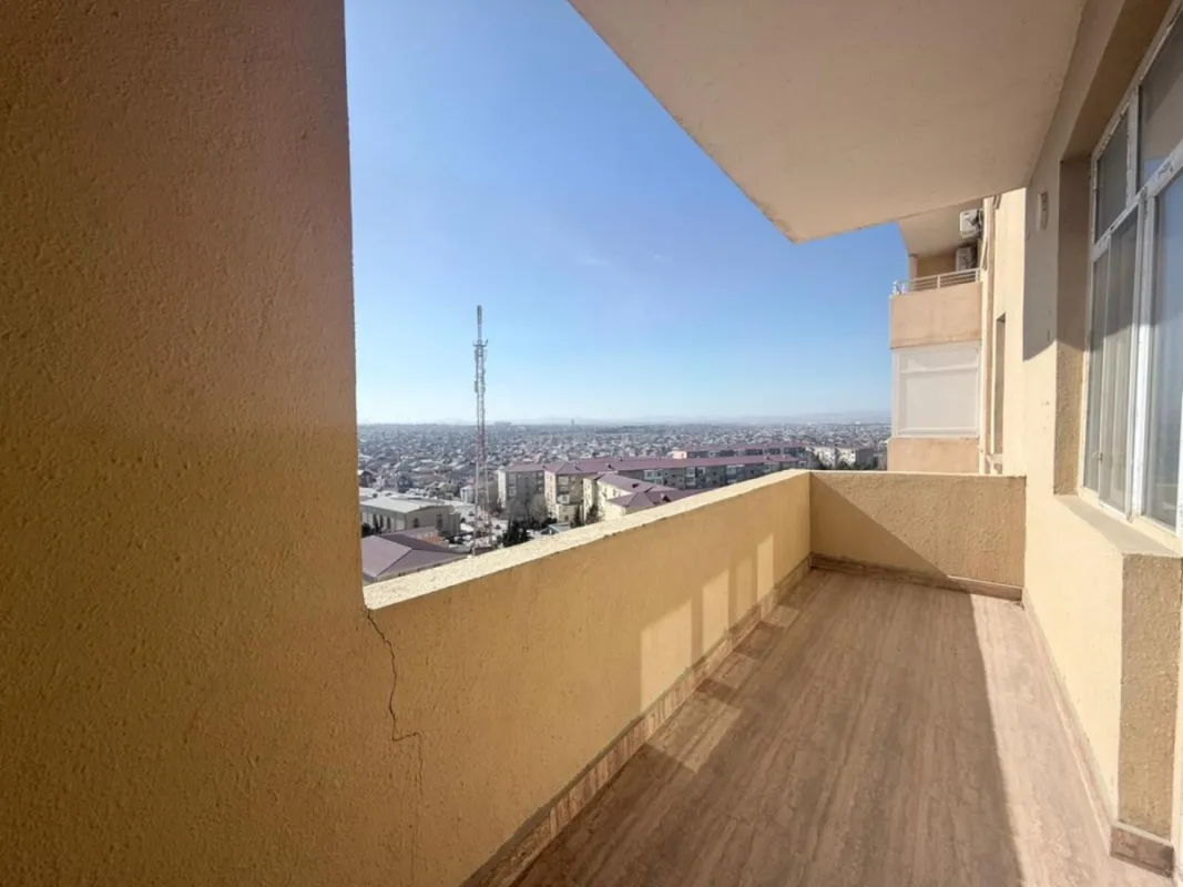 Satılır 3 otaqlı mənzil 106 m²