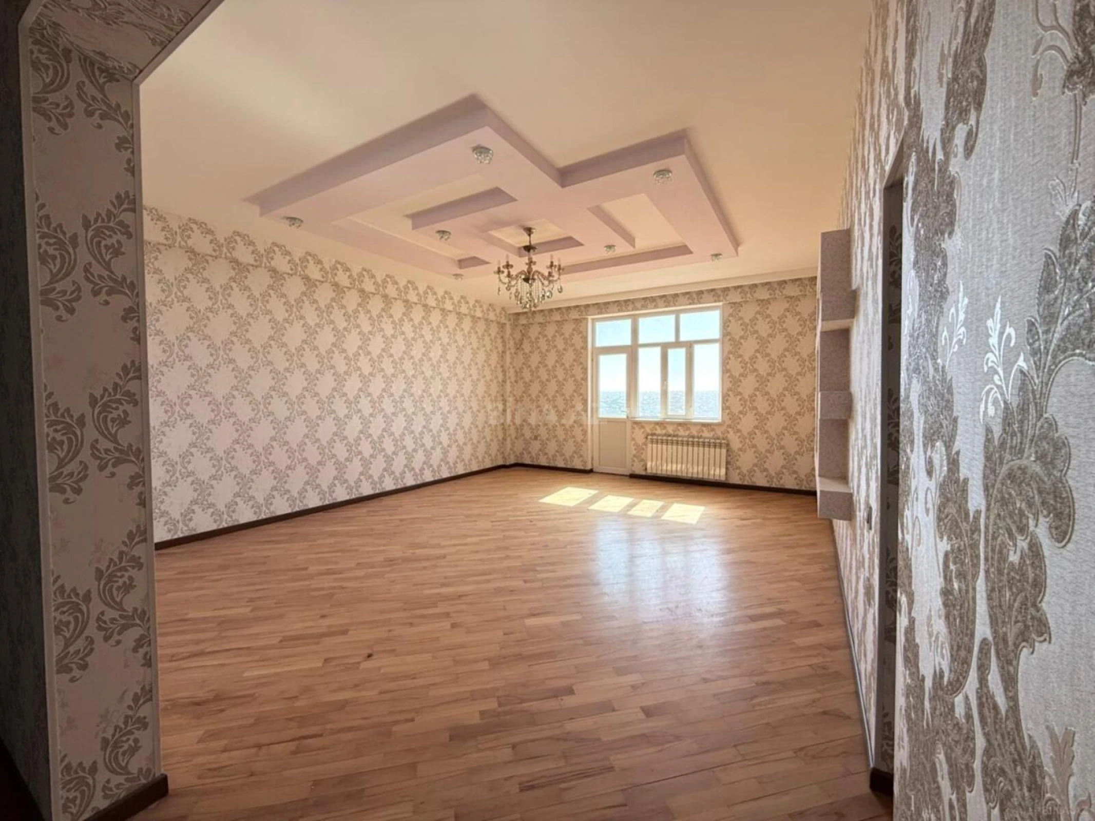 Satılır 3 otaqlı mənzil 106 m²