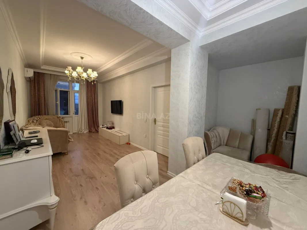 Satılır 3 otaqlı mənzil 92.5 m²
