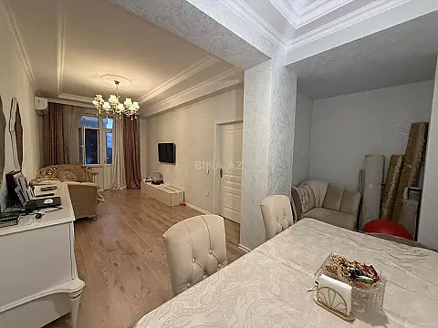 Satılır 3 otaqlı mənzil 92.5 m²