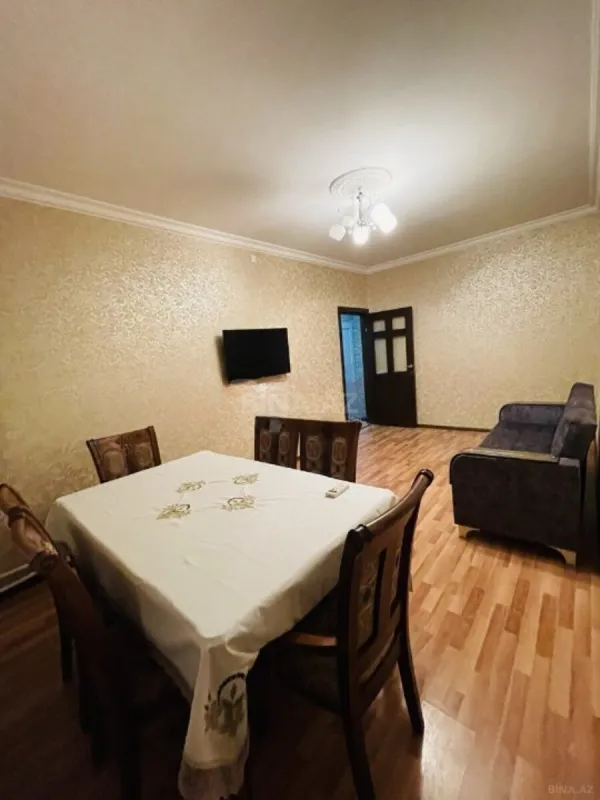 Satılır 2 otaqlı mənzil 60 m²