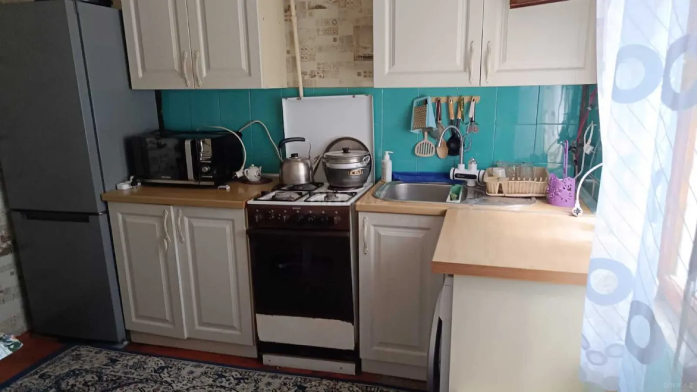 Satılır 4 otaqlı həyət evi 125 m²