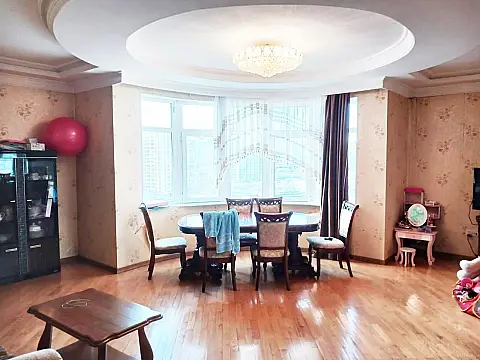 Satılır 3 otaqlı mənzil 135 m² — Bakı, Xətai 3 otaq 135.00 m²