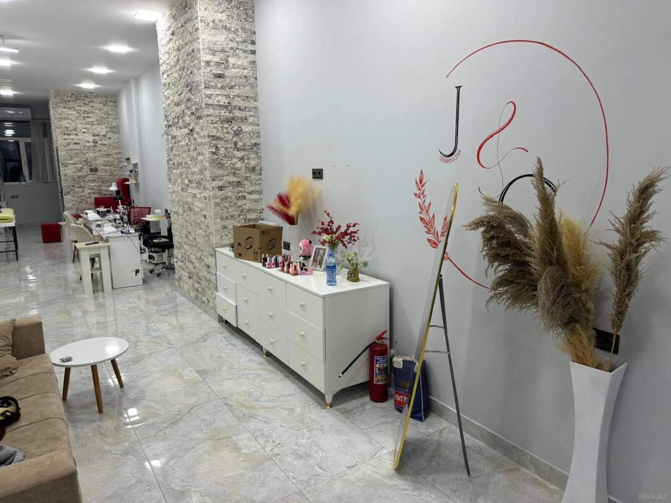 Kirayə verilir obyekt 55 m²