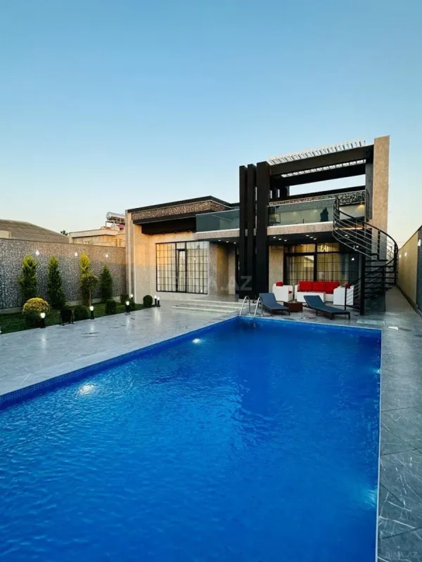 Kirayə verilir 4 otaqlı həyət evi 250 m²