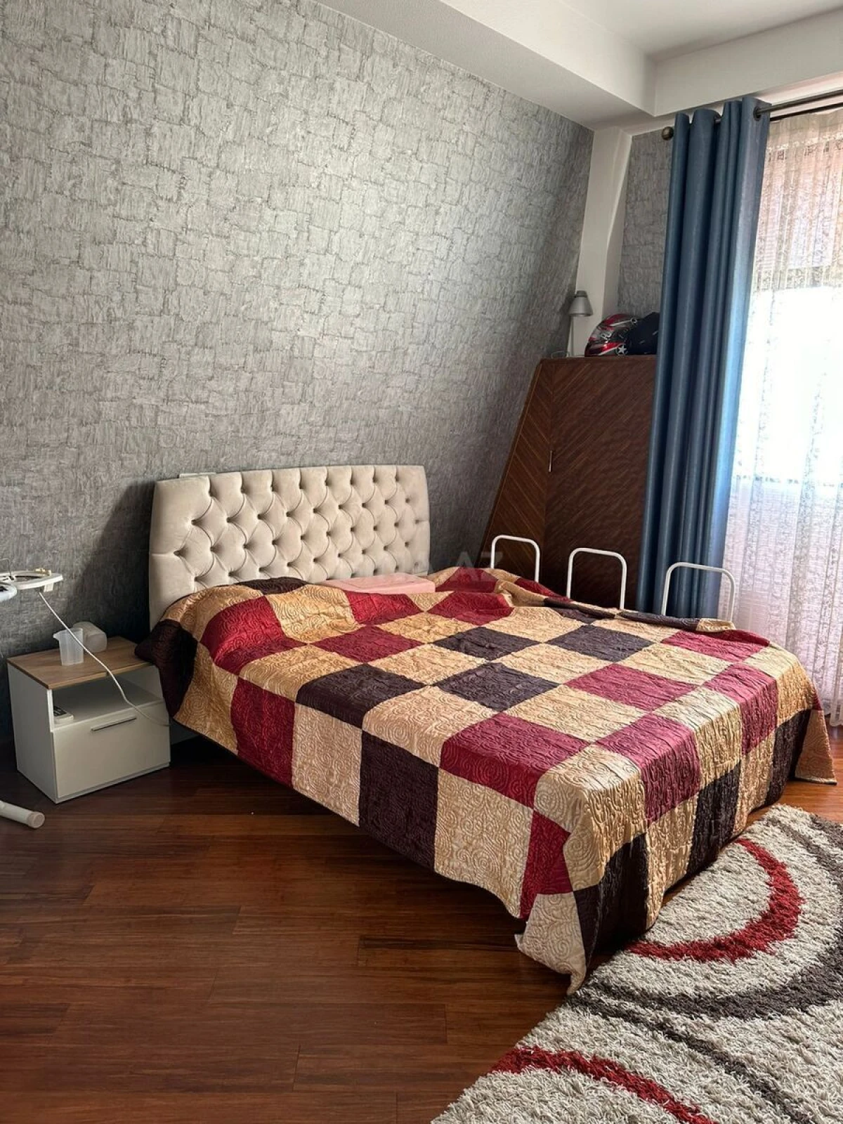 Satılır 3 otaqlı mənzil 116 m²