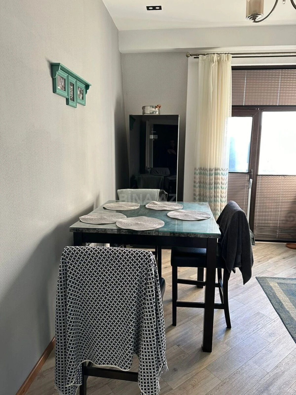 Satılır 3 otaqlı mənzil 116 m²