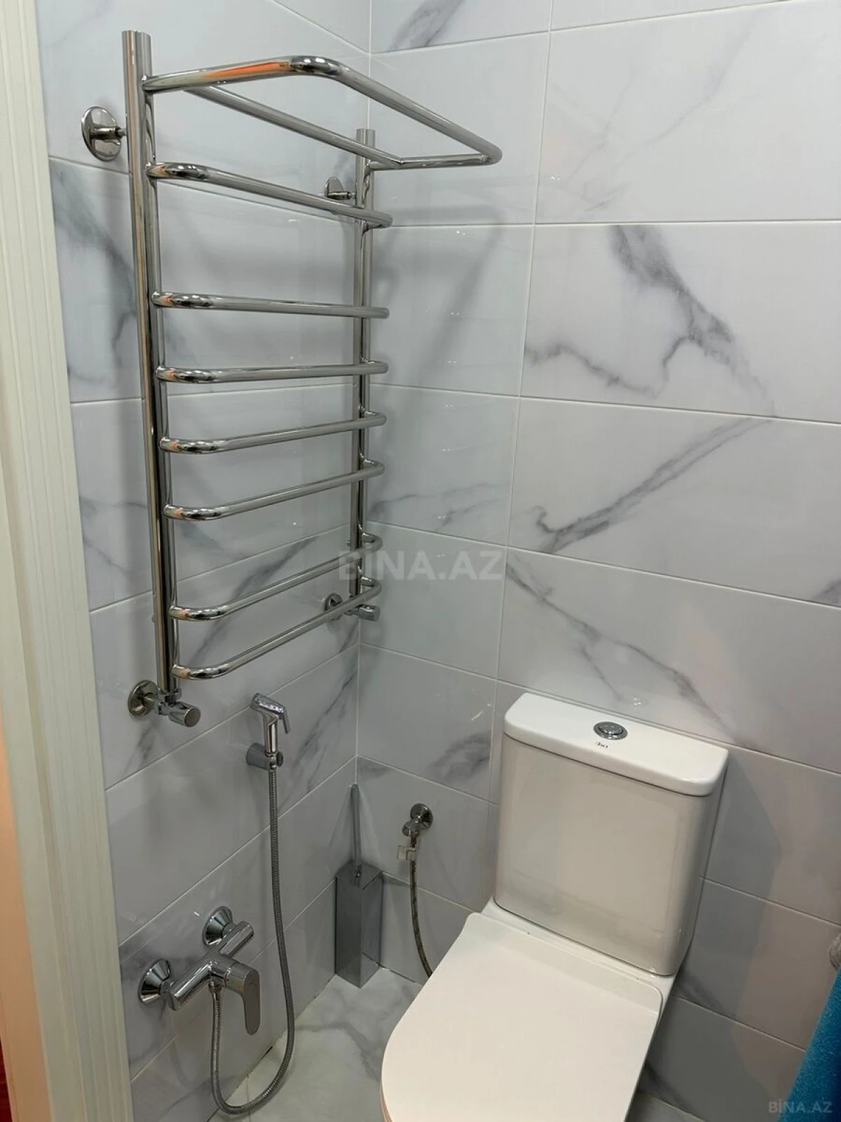 Satılır 3 otaqlı mənzil 116 m²