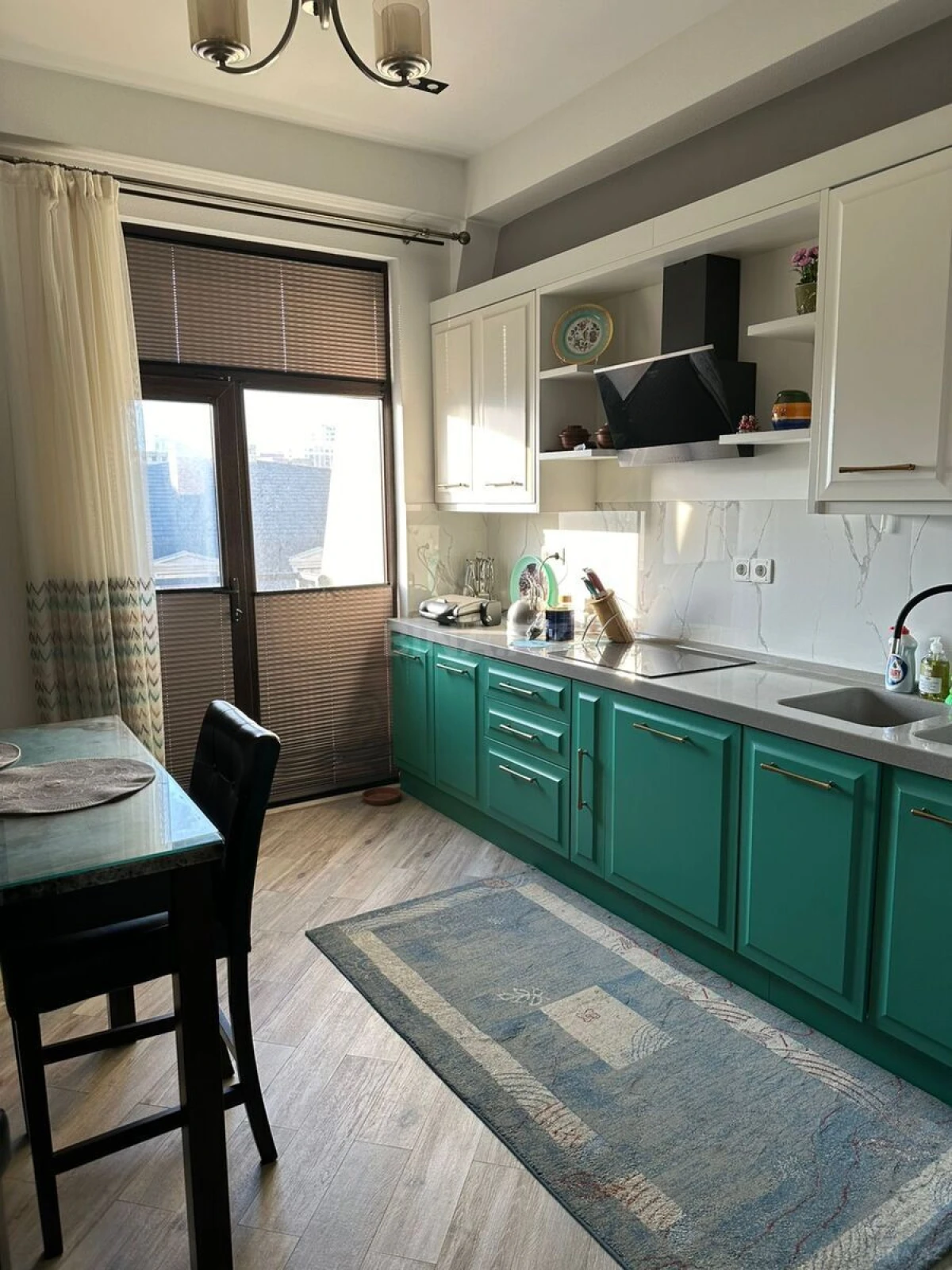 Satılır 3 otaqlı mənzil 116 m²