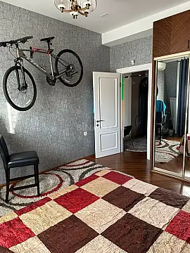 Satılır 3 otaqlı mənzil 116 m²